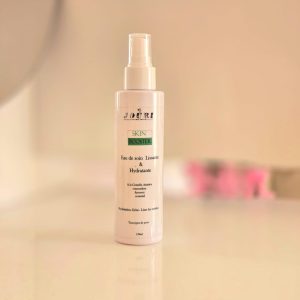 WhatsApp Image 2025-11-06 à 19.49.03_bb051057 EAU DE SOIN Lissante & hydratante -Skin Booster